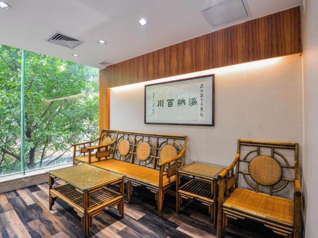 New World Hotel Guangzhou Dış mekan fotoğraf
